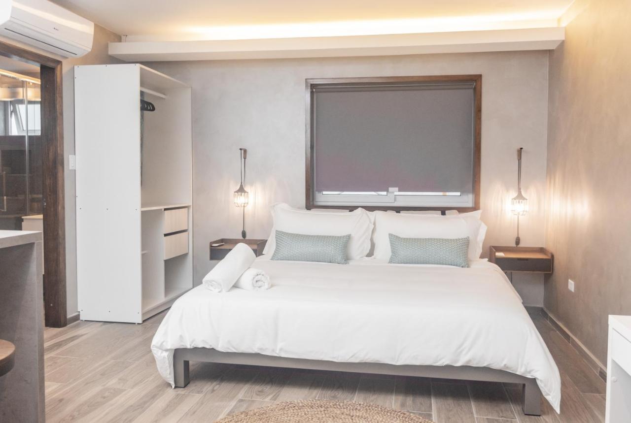 Tradewinds Apartments 辛普森湾 外观 照片