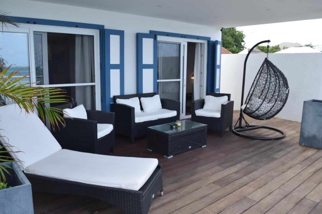 Tradewinds Apartments 辛普森湾 外观 照片