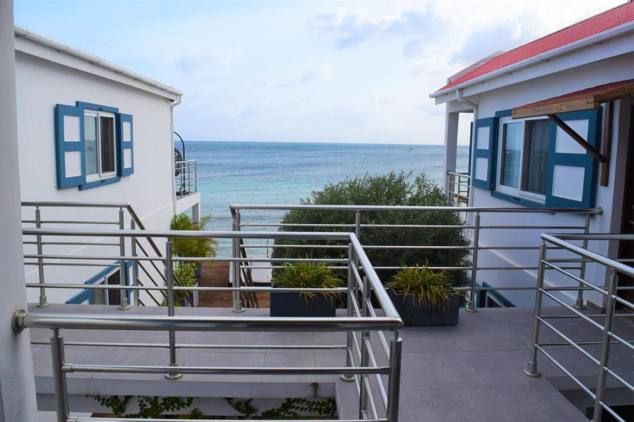 Tradewinds Apartments 辛普森湾 外观 照片