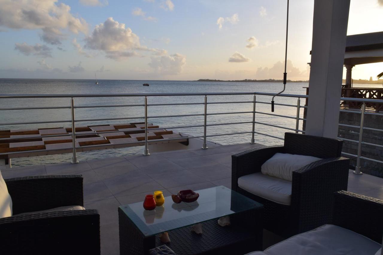 Tradewinds Apartments 辛普森湾 外观 照片