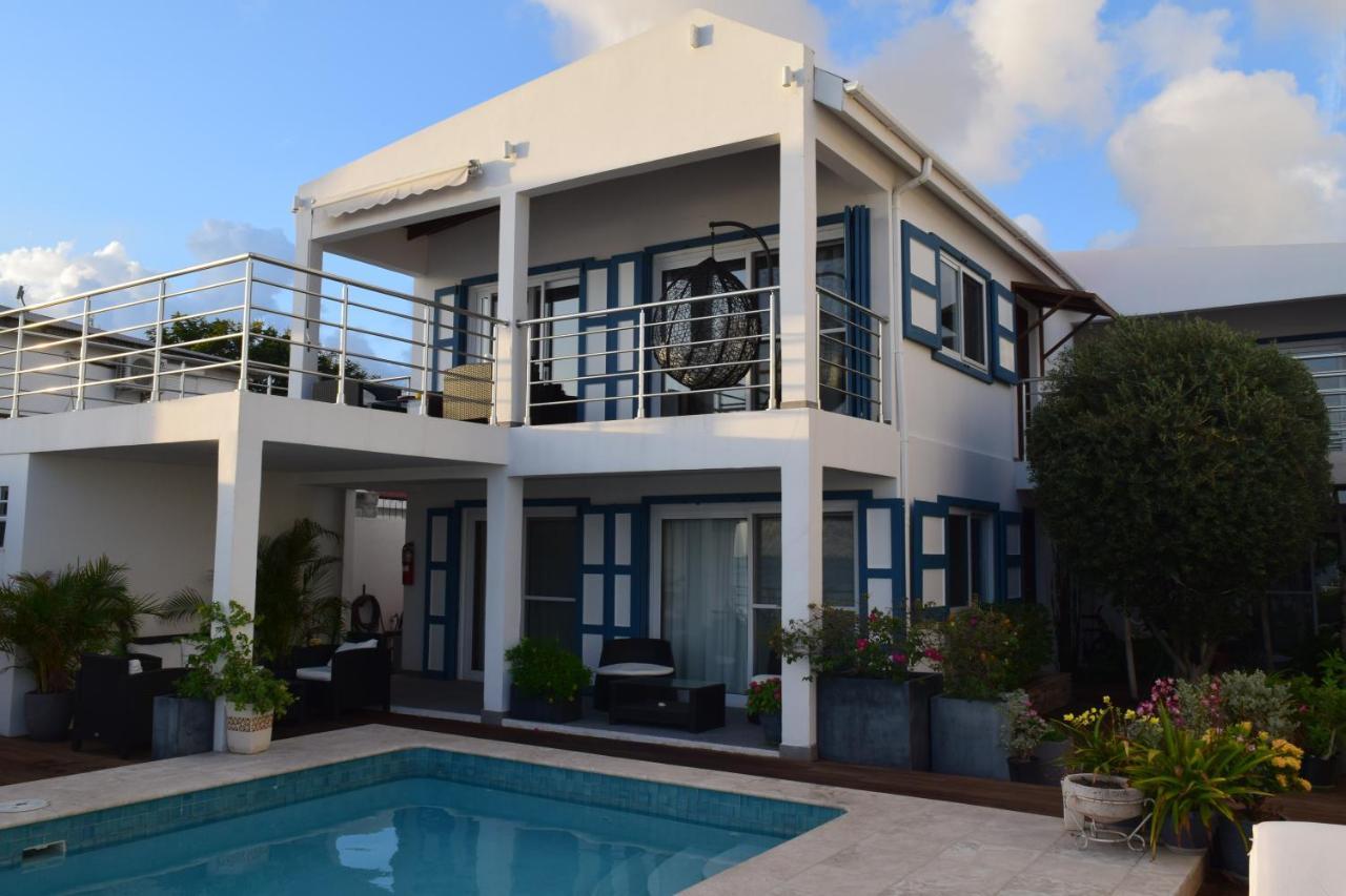 Tradewinds Apartments 辛普森湾 外观 照片